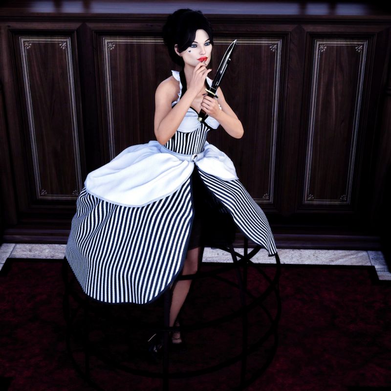 Lipstick Touchup
Oh She Forgot her Mirror Again! O.O
